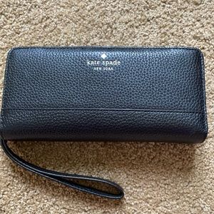 Kate Spade Clutch/ Wristlet